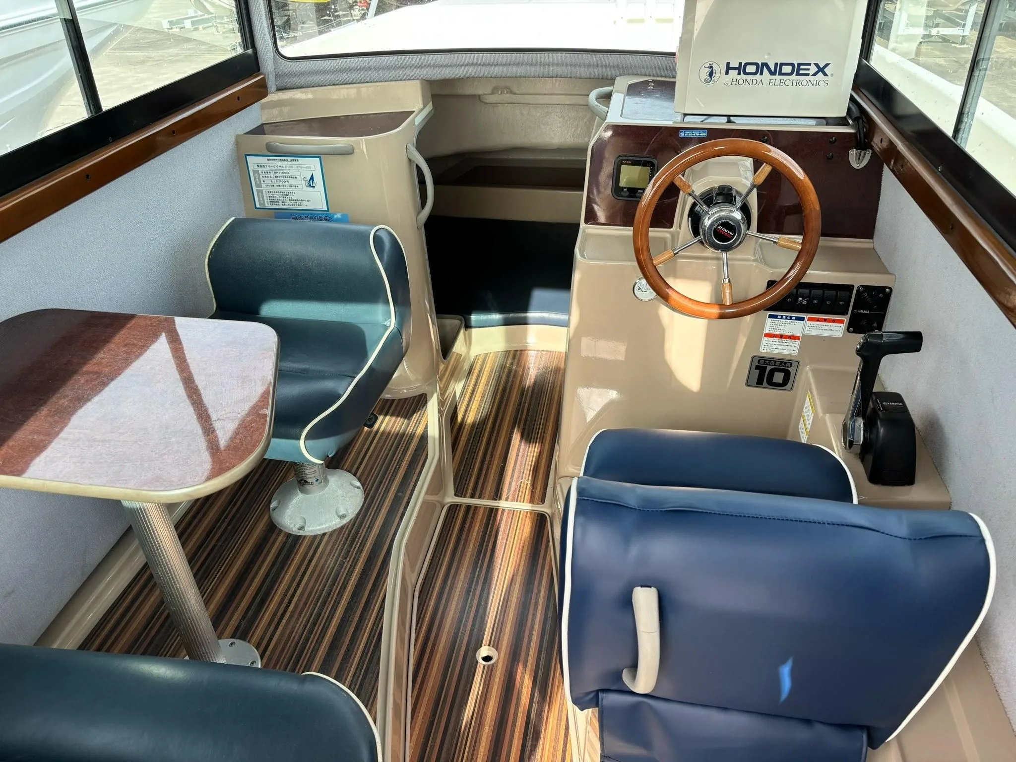 ニッサン サンキャット245CS - 画像 (29)