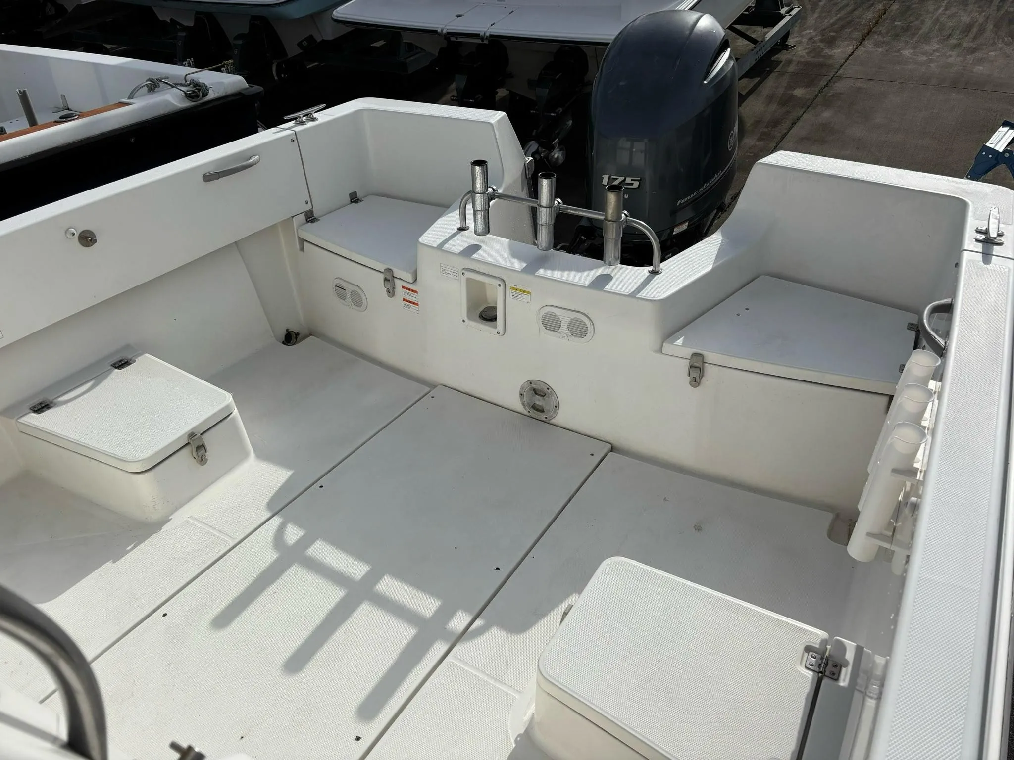 ニッサン サンキャット245CS - 画像 (39)