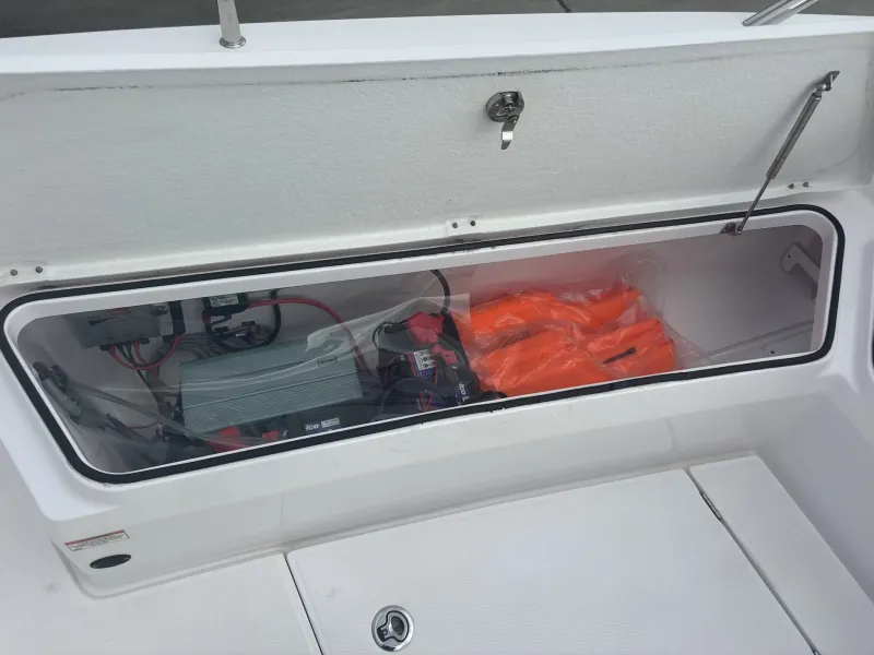 AXOPAR 28 Cabin - 画像 (12)
