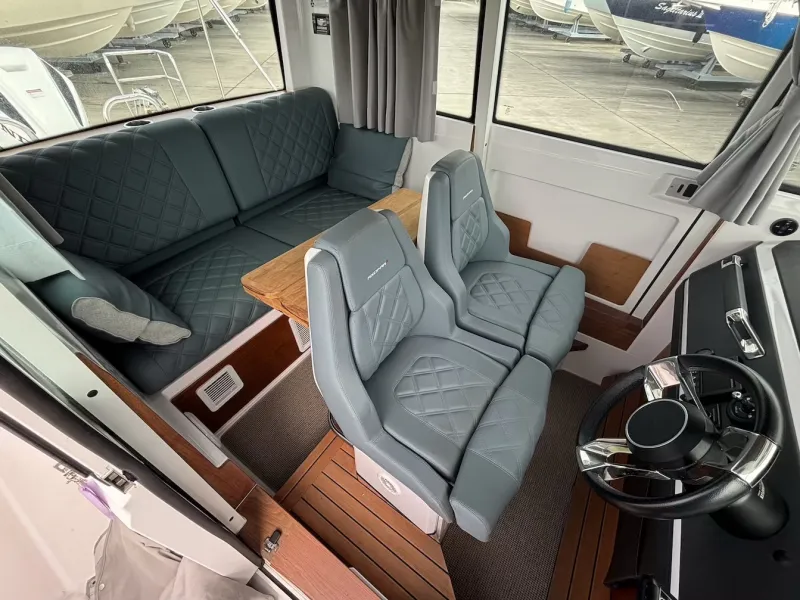 AXOPAR 28 Cabin - 画像 (19)