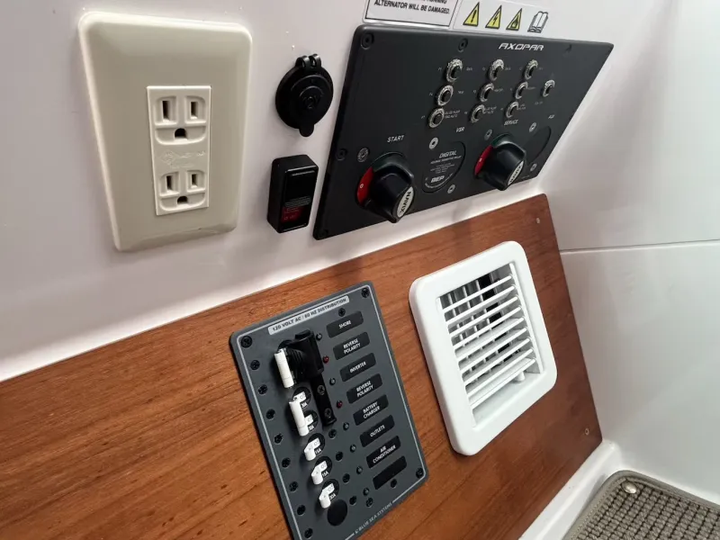 AXOPAR 28 Cabin - 画像 (30)